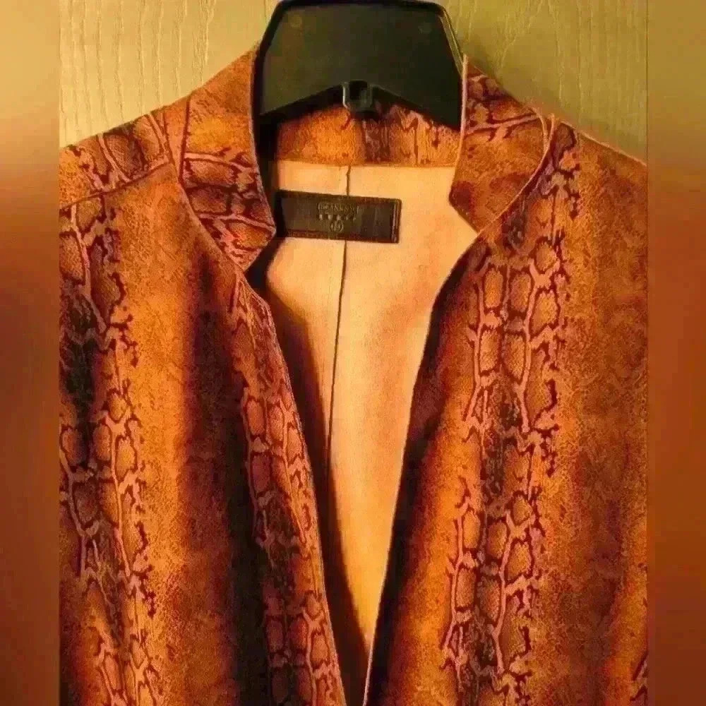 BlankNYC faux suede animal print Jacket sz Medium - Picture 5 of 5